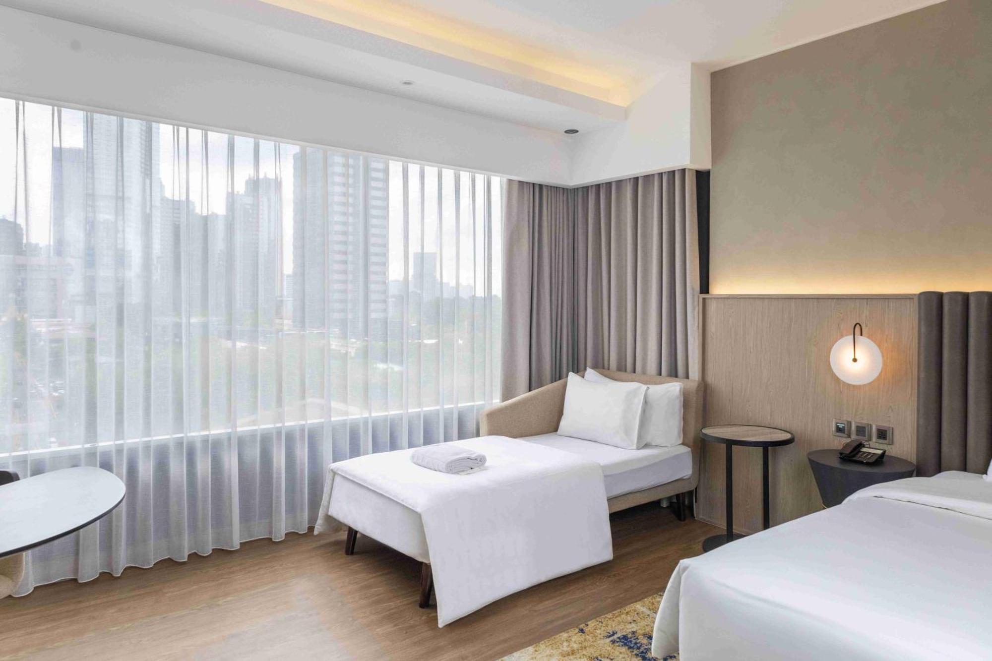 Mangkuluhur Artotel Suites Jakarta Eksteriør billede
